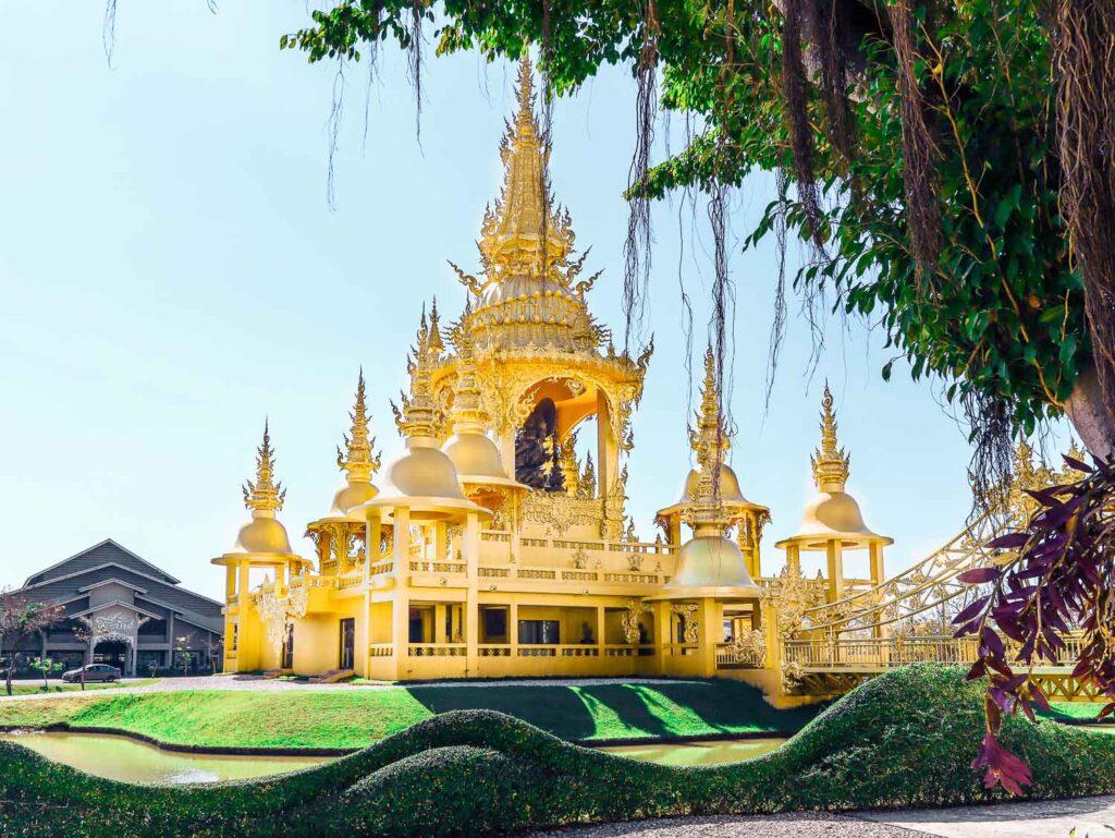Chiang Rai Golden Temple Chiang Rai Golden Temple | Why visit Chiang Rai Thailand