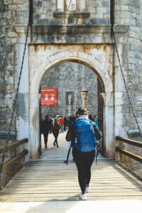 Backpacking in Croaita - Bimba entering Dubrovnik Old Town
