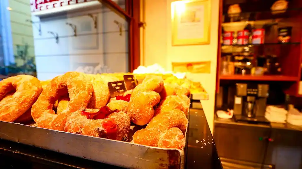 Athens best food to try Athens best food to try | Passport and Stamps