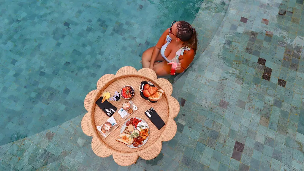 Floating breakfast in Bali