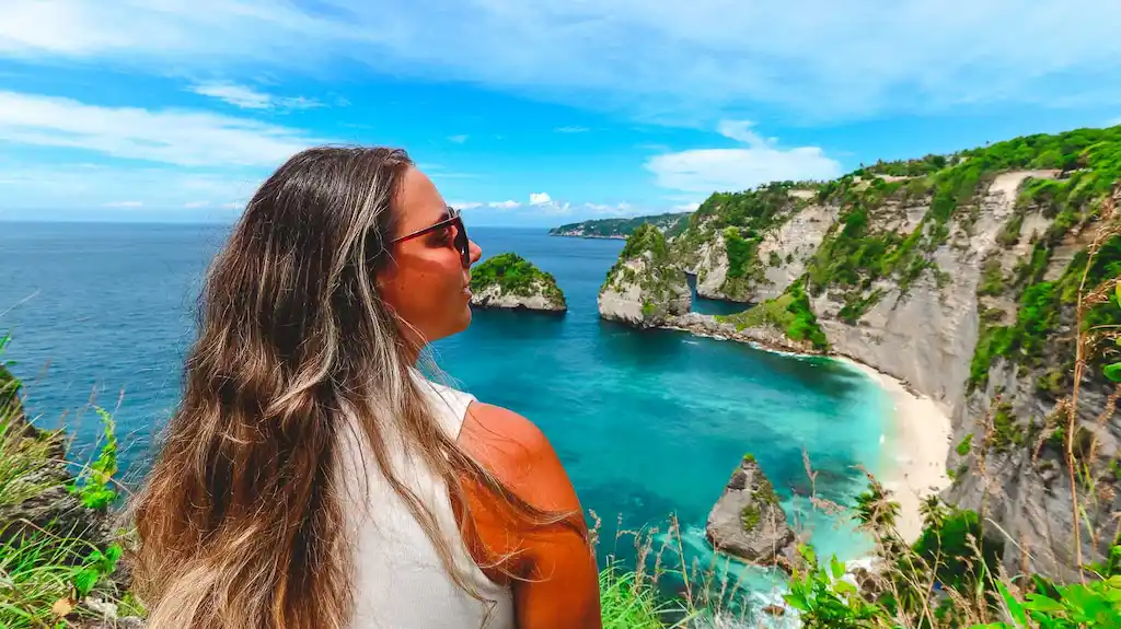 Nusa Lembongan best beaches Bimba overlooking Diamond Beach in Nusa Penida Island - Nusa Penida 3 days itinerary