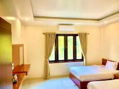 The yard hostel Bangkok