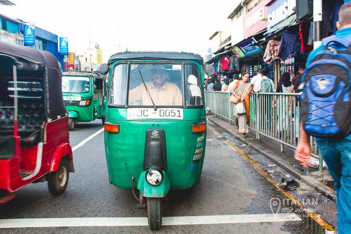Streets of colombo in the busy Pettah Market