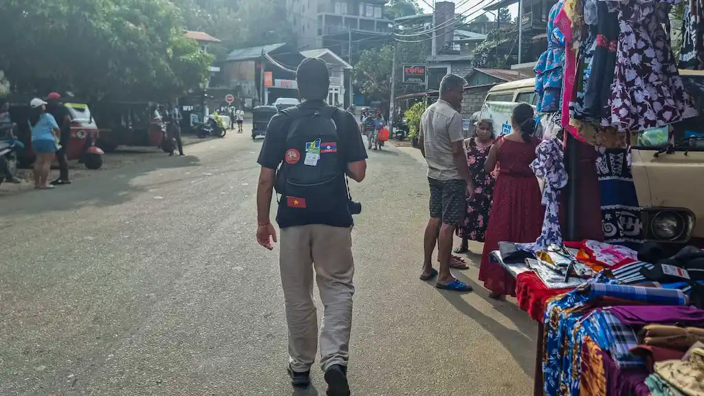 Toti walking around Ella town | Backpacking in Sri Lanka