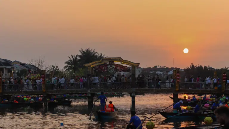 Sunset in Hoi An | best area to stay in Hoi An Vietnam