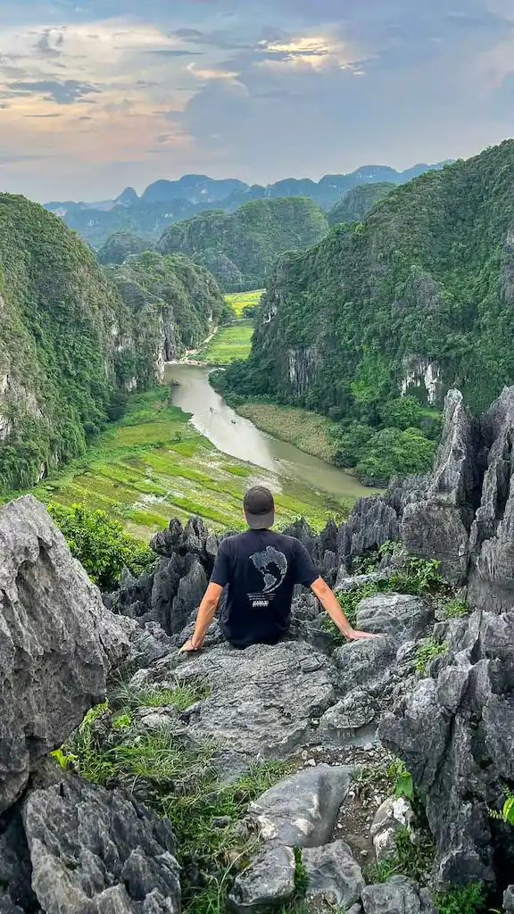 Best photos from mua Cave viewpoint