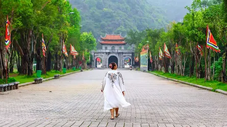 Walking to the ancient citadel of Ninh Binh old capital