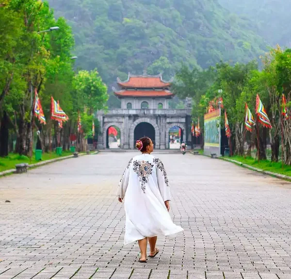 Walking thorugh the cobblestone streets of Ninh Binh Ancient city
