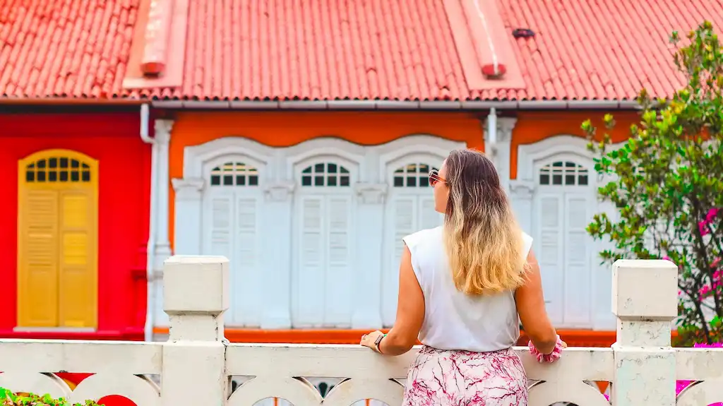 Chinatown bridge in Singapore | Best instagram spots in Singapore