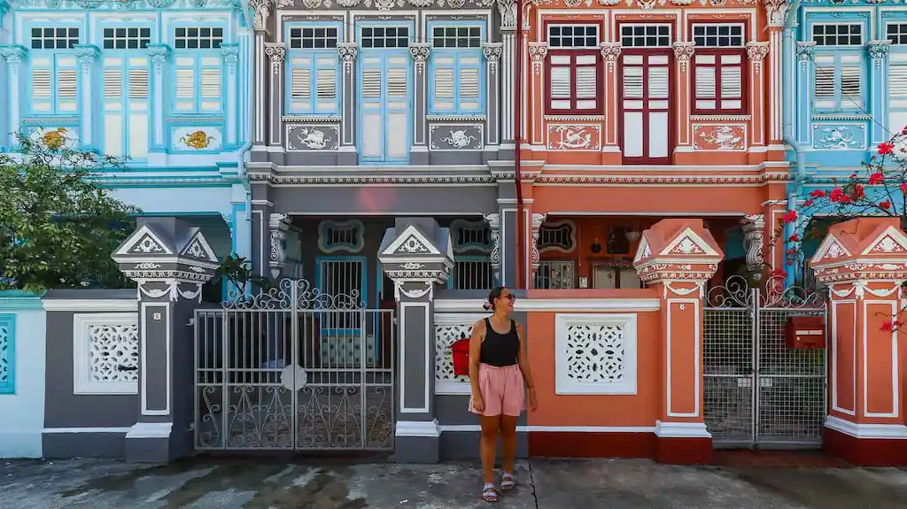 Our walking tour of Singapore Peranakan Houses took us to the portobello road lookalike