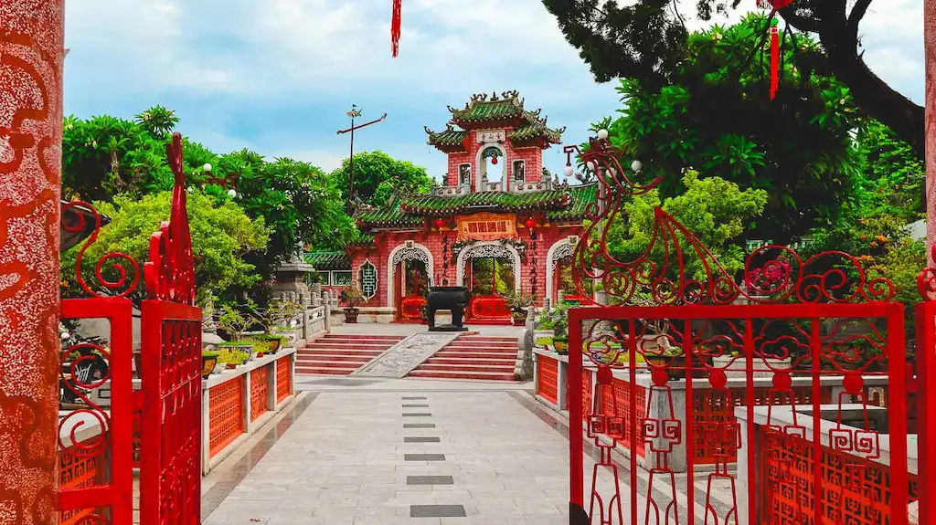 Hoi An amazing temple Hoi An amazing temple | Passport and Stamps