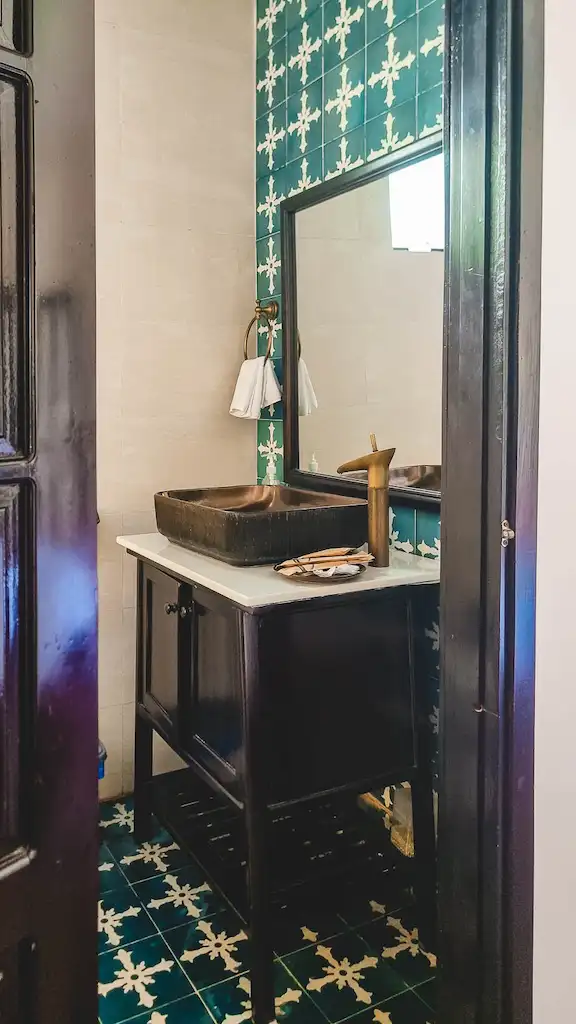 Bathroom stylish in Rosie Villa in hoi an