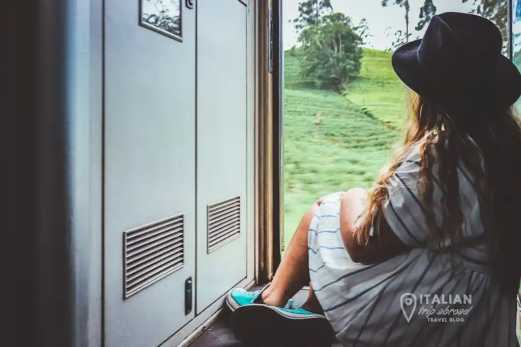 Instagrammable spots in Sri Lanka Instagrammable spots in Sri Lanka | Sri Lanka blue train