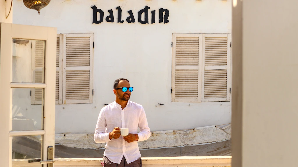 Best riad in Essaouira - Toti enjoying the rooftop of Riad Baladin