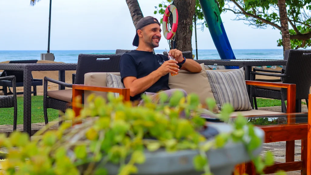 Enjoying a drink by the pool in Mirissa in Sri Lanka