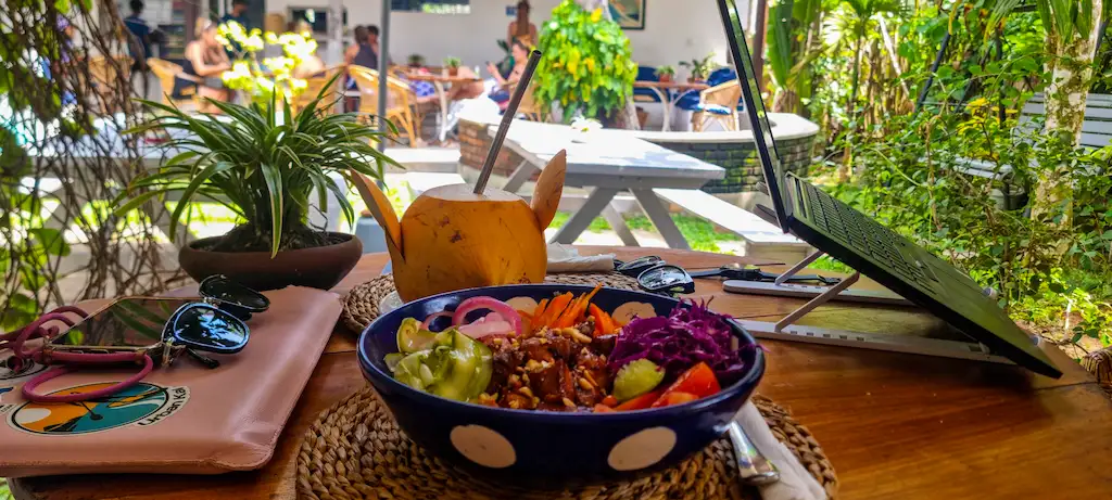 Brunch at Salt in Hiriketiya