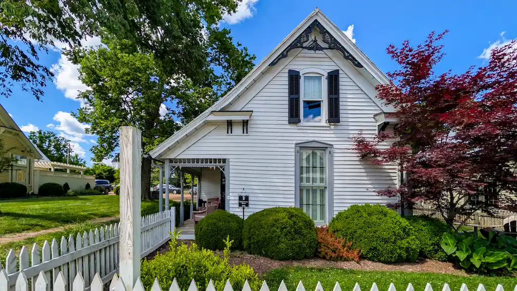 Cute houses around Leipers Fork in Tennessee - Day trip from Nashville to Leipers Fork