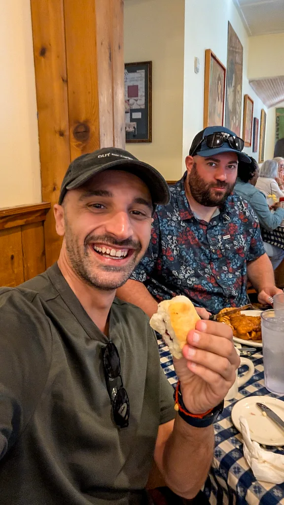 Loveless Cafe and motel for breakfast | Passport and Stamps