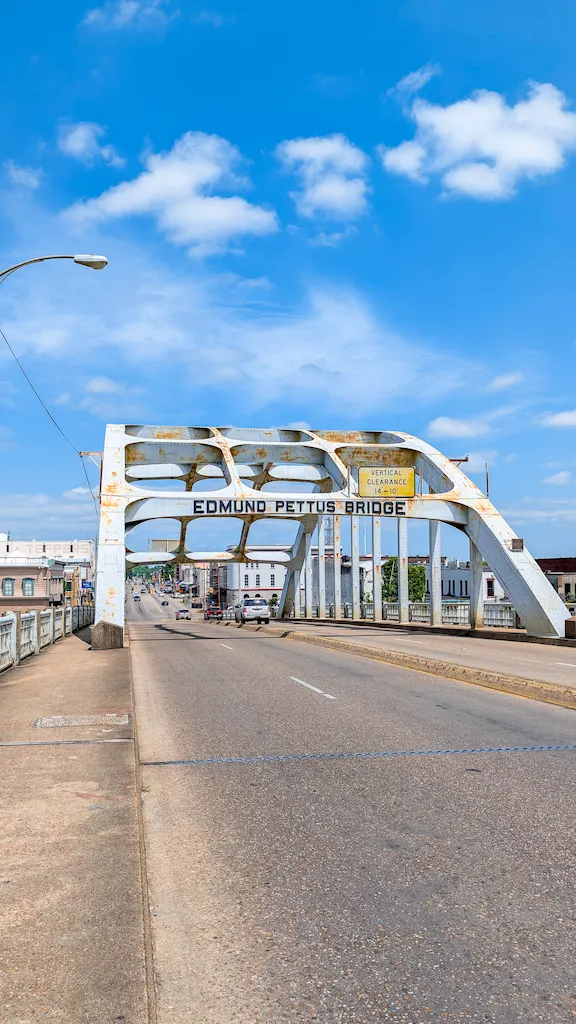 Selma bridge Edumund Pettus