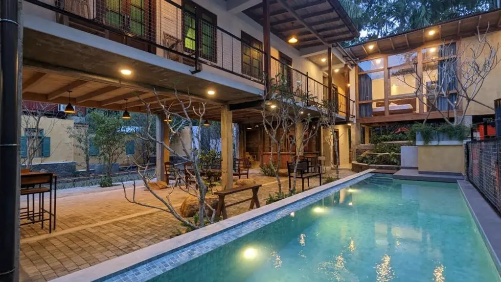Barren house hiriketiya outdoor pool Barren house sells just for the cosy outdoor pool which is great for a quick morning swim
